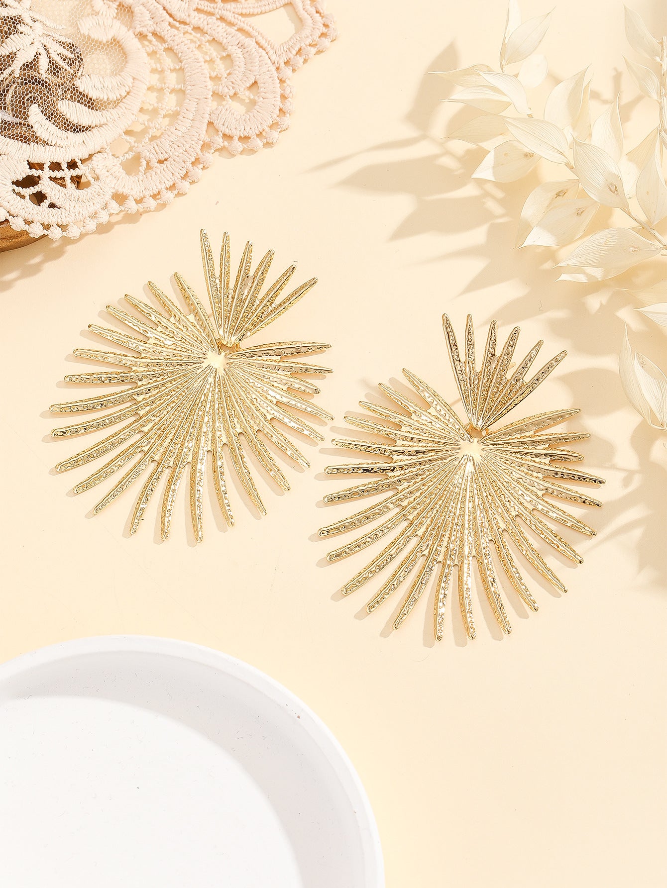 Cross-Border Personalized Bold Geometric Metal Fashionable Retro Elegant Trendy Cool-Girl Style Pearl Earrings