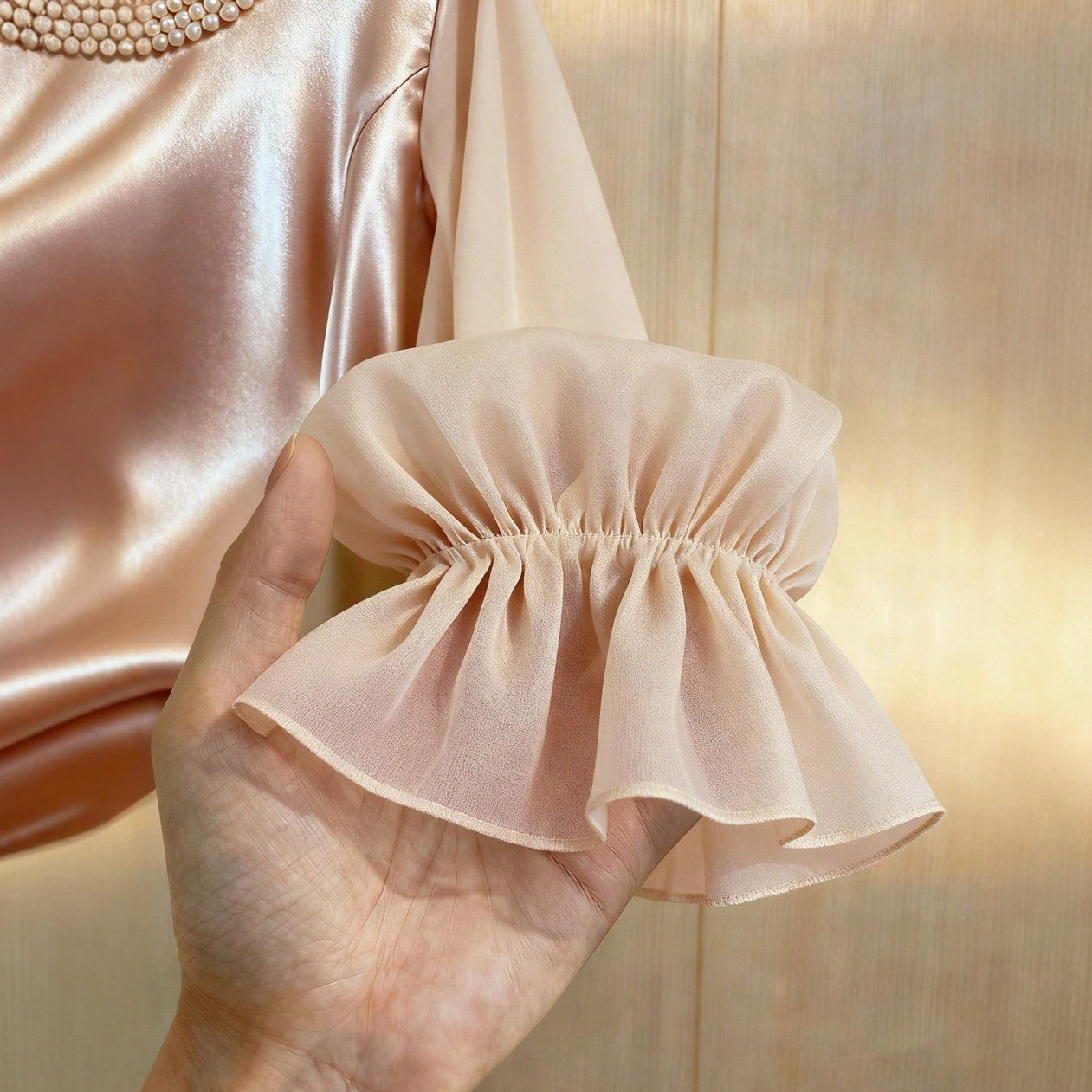 Long-sleeve Elegant Chic And Fashionable Top