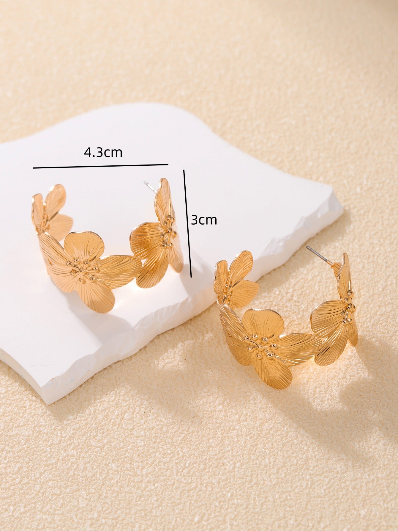 Cross-Border Personalized Bold Geometric Metal Fashionable Retro Elegant Trendy Cool-Girl Style Pearl Earrings